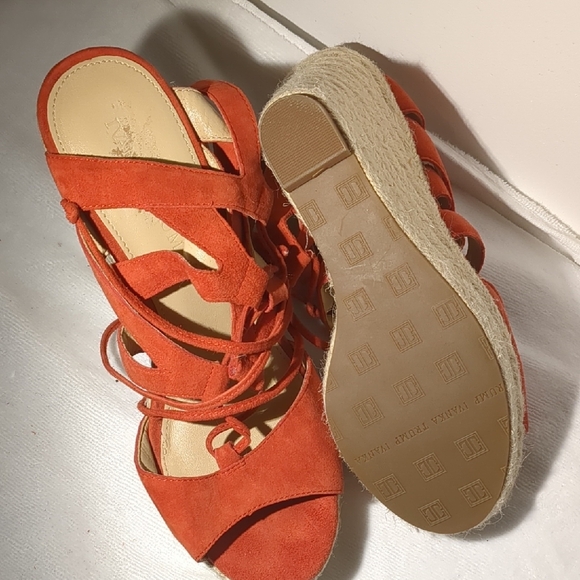 Ivanka Trump Women's Orange Wedge Sandals - Picture 5 of 6